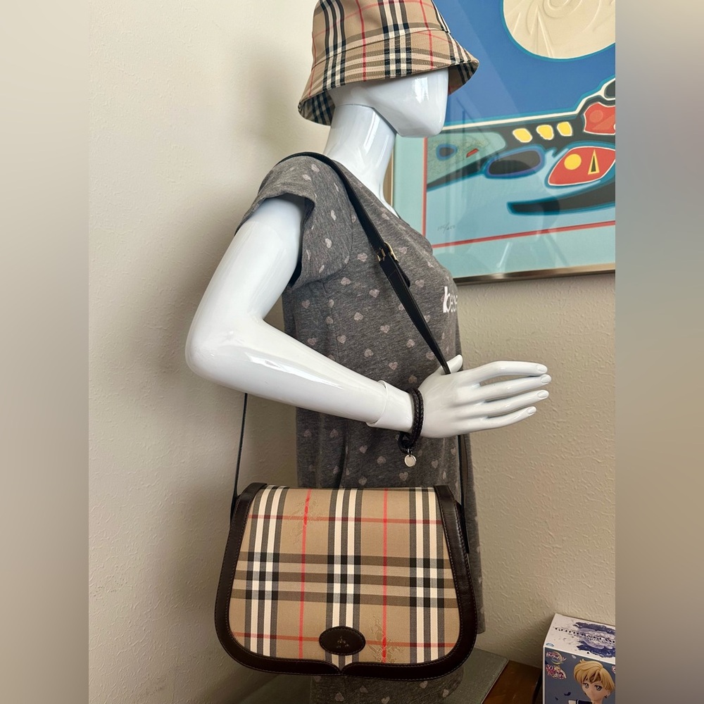 Burberry Nova check Shoulder Bag